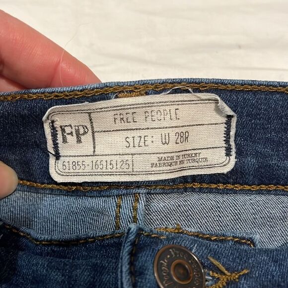 Free People Dark Blue Skinny Jeans with Holes in Knees - Picture 4 of 7